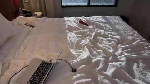 shyboymat69 online show from 09-17-25, 12:56