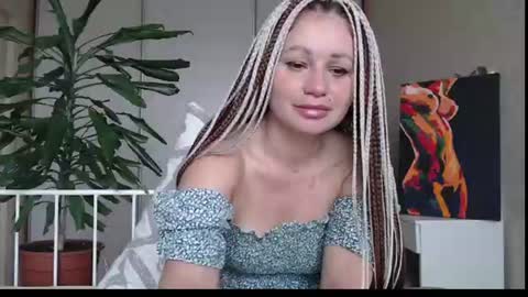 Snapshot of shyevaa chatting on 06-29-26, 04:08 Eva online show from 06-29-26, 04:08