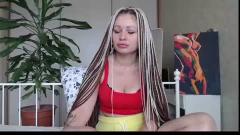 Snapshot of shyevaa chatting on 07-06-26, 01:57 Eva online show from 07-06-26, 01:57