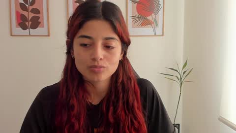 Snapshot of shylittlebunny chatting on 02-07-25, 06:56 shylittlebunny online show from 02-07-25, 06:56