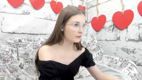 shyly_lisa online show from 10-18-25, 01:41