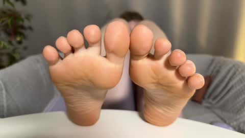 Amelia online show from 01-16-25, 09:51