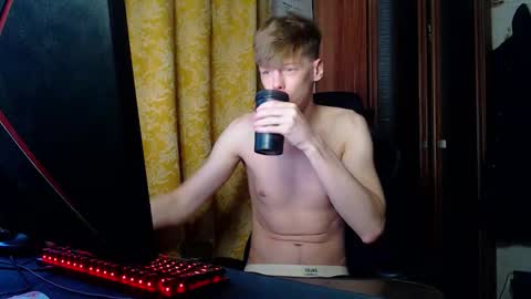 Tom and Betty online show from 01-12-26, 04:18