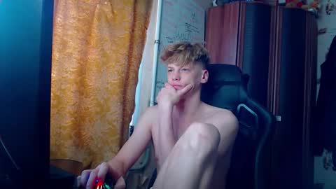 Tom and Betty online show from 03-03-26, 06:08