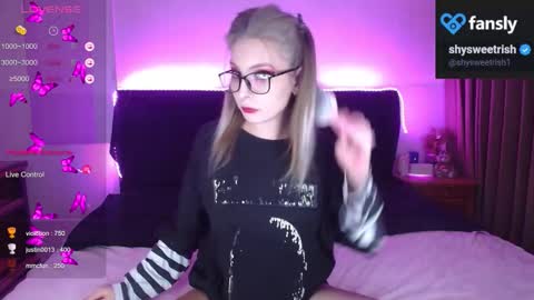 shysweetrish online show from 11-08-25, 11:03