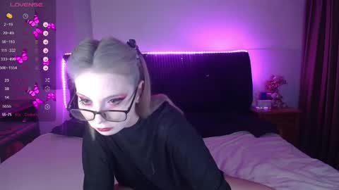 Snapshot of shysweetrish chatting on 04-21-26, 02:15 shysweetrish online show from 04-21-26, 02:15