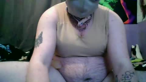 Snapshot of shyt_boy33 chatting on 04-30-26, 01:12 shyt_boy33 online show from 04-30-26, 01:12