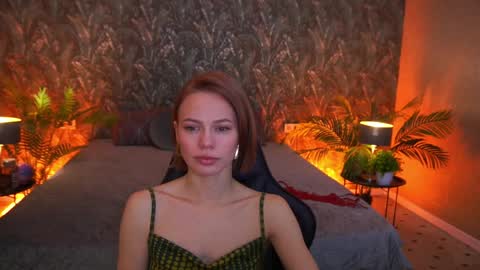 Snapshot of shyysiren chatting on 06-01-26, 06:59 shyysiren online show from 06-01-26, 06:59