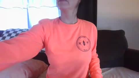 Snapshot of sidneyraee chatting on 03-03-25, 06:55 Mrs. St. Patrickk online show from 03-03-25, 06:55