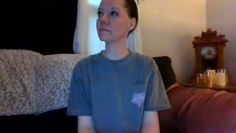 Snapshot of sidneyraee chatting on 06-06-26, 12:38 Mrs. St. Patrickk online show from 06-06-26, 12:38