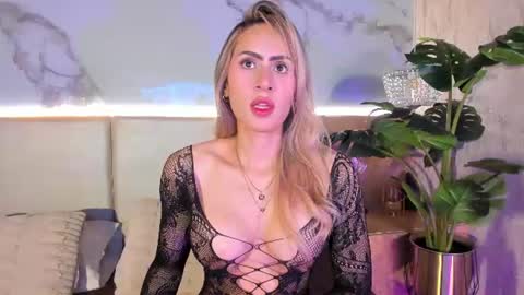 sienna belluccii online show from 08-06-26, 11:12
