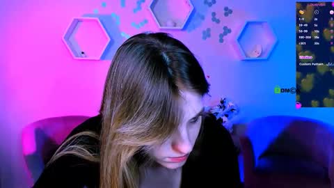 Snapshot of sienna_blaze_ chatting on 12-02-25, 08:48 Si online show from 12-02-25, 08:48