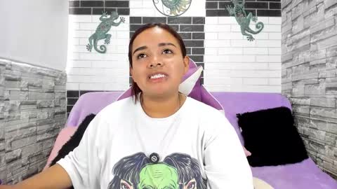 sienna_lux01 online show from 03-04-26, 03:51