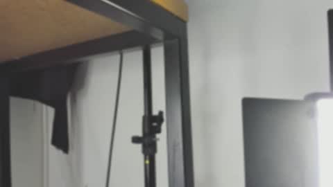 Snapshot of sienna_miller_27 chatting on 10-08-25, 11:52 Keira online show from 10-08-25, 11:52