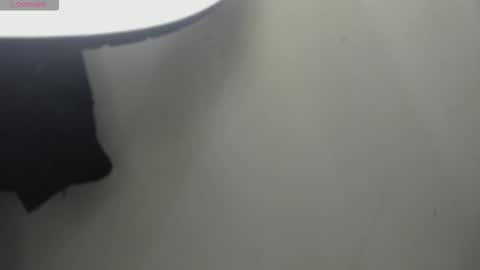 Snapshot of sienna_miller_27 chatting on 11-02-25, 11:56 Keira online show from 11-02-25, 11:56