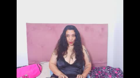 Sienna online show from 04-05-26, 01:14