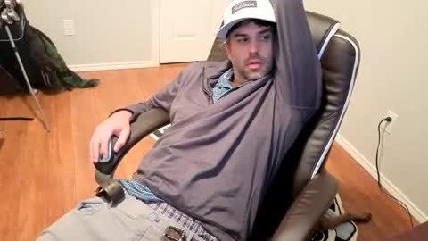 Snapshot of sigmaslayer chatting on 09-17-25, 01:46 sigmaslayer online show from 09-17-25, 01:46