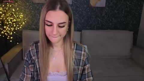 Snapshot of silen_tori chatting on 02-25-26, 02:21 Silen online show from 02-25-26, 02:21