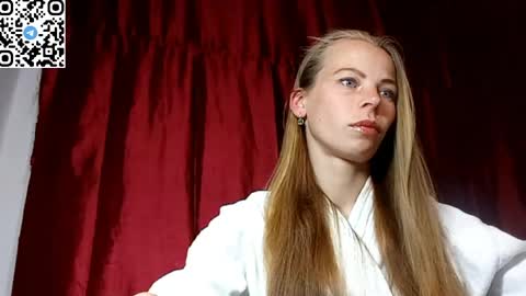 Snapshot of silentpassion567 chatting on 04-19-26, 09:50 JULIANA online show from 04-19-26, 09:50