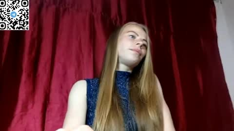 Snapshot of silentpassion567 chatting on 05-07-26, 07:30 JULIANA online show from 05-07-26, 07:30