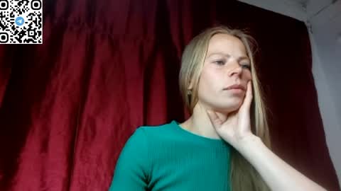 Snapshot of silentpassion567 chatting on 05-16-26, 07:45 JULIANA online show from 05-16-26, 07:45