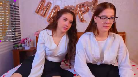 Snapshot of silentwins chatting on 02-14-26, 11:29 Megan Pamela online show from 02-14-26, 11:29