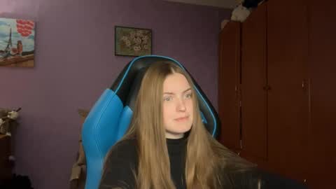 Erica online show from 04-13-26, 06:13