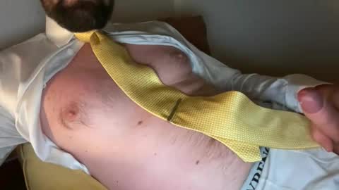 Snapshot of silktie chatting on 05-25-26, 10:49 satinsub online show from 05-25-26, 10:49