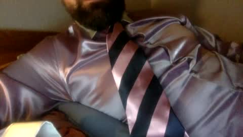 Snapshot of silktie chatting on 07-17-26, 09:19 satinsub online show from 07-17-26, 09:19