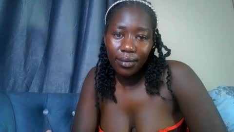 Snapshot of silky_aura chatting on 05-29-26, 07:50 Memoo online show from 05-29-26, 07:50