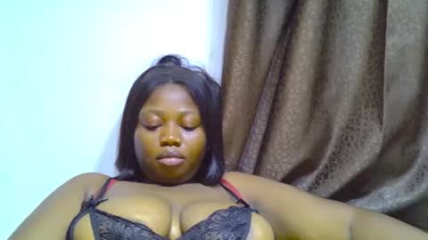 Snapshot of silky_caramel chatting on 09-11-25, 12:16 Caramel online show from 09-11-25, 12:16