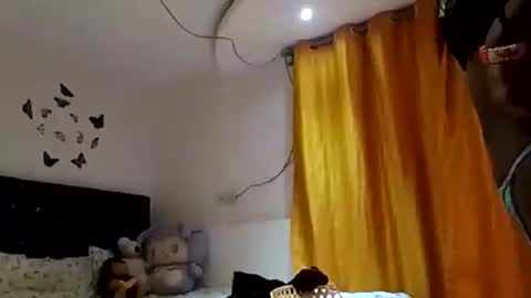 silky night1 online show from 02-05-25, 09:07