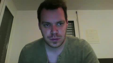sillas1234 online show from 12-28-24, 04:30