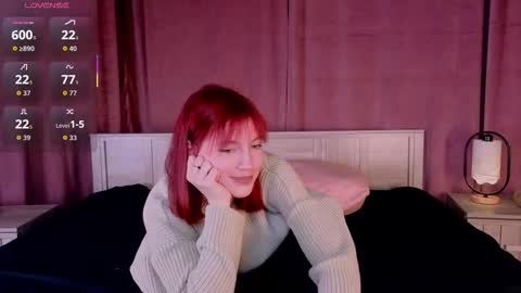 silly___woman online show from 11-24-25, 05:12