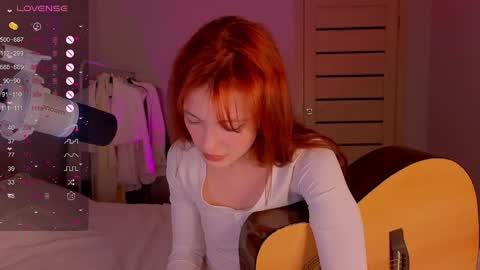 silly___woman online show from 05-26-26, 07:43