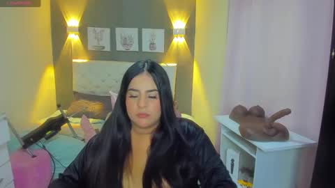 Snapshot of silvana_cruzz chatting on 10-02-25, 03:35 Silvana cruzzz online show from 10-02-25, 03:35