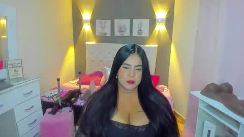 Snapshot of silvana_cruzz chatting on 10-07-25, 02:09 Silvana cruzzz online show from 10-07-25, 02:09