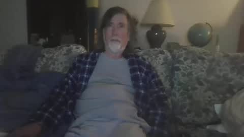 Snapshot of silverfunfox chatting on 02-14-26, 06:32 silverfunfox online show from 02-14-26, 06:32