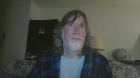 Snapshot of silverfunfox chatting on 02-26-26, 05:39 silverfunfox online show from 02-26-26, 05:39