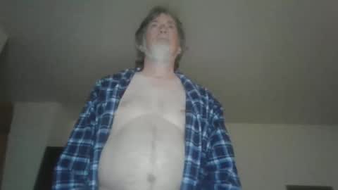 Snapshot of silverfunfox chatting on 05-18-26, 09:04 silverfunfox online show from 05-18-26, 09:04