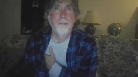 Snapshot of silverfunfox chatting on 05-21-26, 01:45 silverfunfox online show from 05-21-26, 01:45