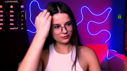 Silvia nude in pvt  online show from 12-16-25, 08:25