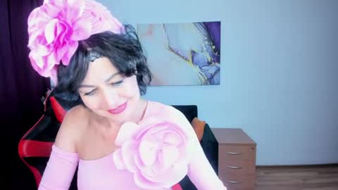 Snapshot of silvia_wallec chatting on 07-20-26, 10:39 Silvia Wallec online show from 07-20-26, 10:39