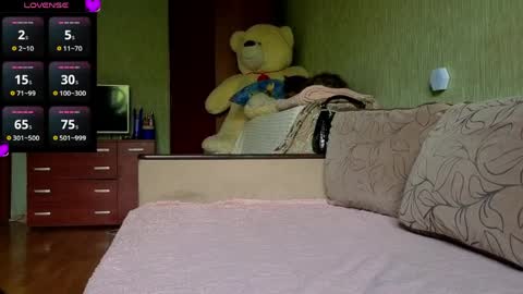 Snapshot of silviasexyy chatting on 05-24-26, 04:12 miss Anna online show from 05-24-26, 04:12