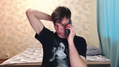 Snapshot of simbo_cool chatting on 10-16-25, 11:11 Simba online show from 10-16-25, 11:11