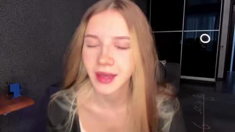 simikiss online show from 05-12-26, 10:01