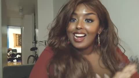 Simin Fox online show from 10-22-25, 02:12