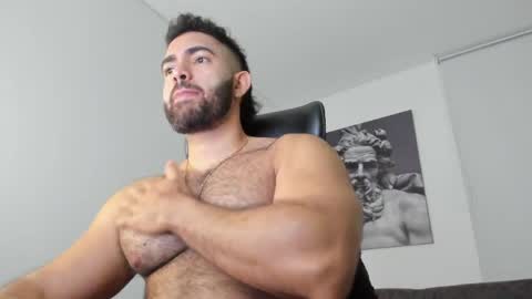 Snapshot of simon_leon01 chatting on 05-14-26, 01:12 simon_leon01 online show from 05-14-26, 01:12