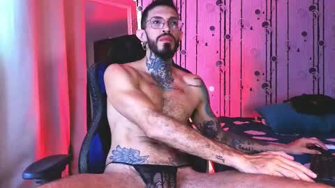 Snapshot of simon_rz chatting on 01-10-26, 12:07 Simon online show from 01-10-26, 12:07