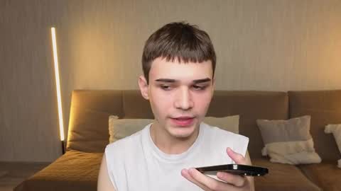 Alex online show from 05-12-26, 10:56